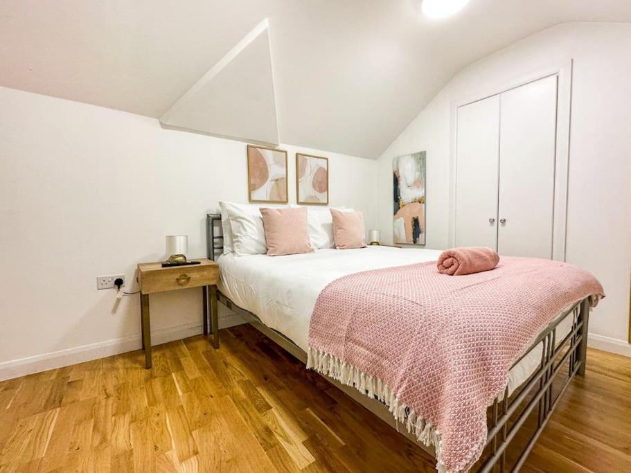Newly Refurbished Luxury 3 Bedroom Apartment 伦敦 外观 照片