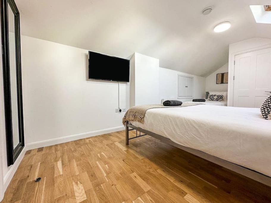 Newly Refurbished Luxury 3 Bedroom Apartment 伦敦 外观 照片